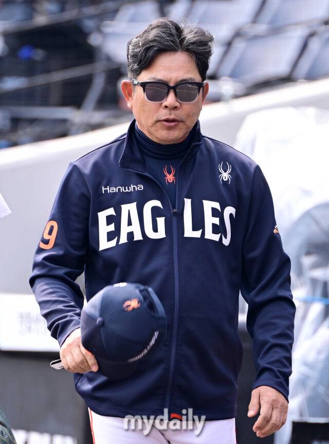 '김서현 2군행, 양상문 코치 말소' 한화 라인업 발표! ERA 33.75 9라운더 콜업, 노시환 4번타자…대만 특급 3승 도전 [MD대전]