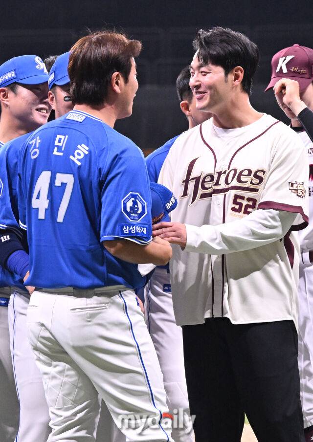 '너도 파란 피잖아!' 은퇴식에서 옥신각신한 사연은? [곽경훈의 현장]