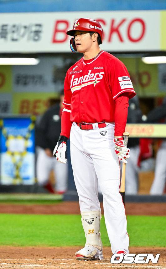 “자기 스윙을 아예 못해” 타율 1할1푼 부진→2군행, 사령탑은 278홈런 베테랑에게 어떤 말을 했을까 [오!쎈 대전]