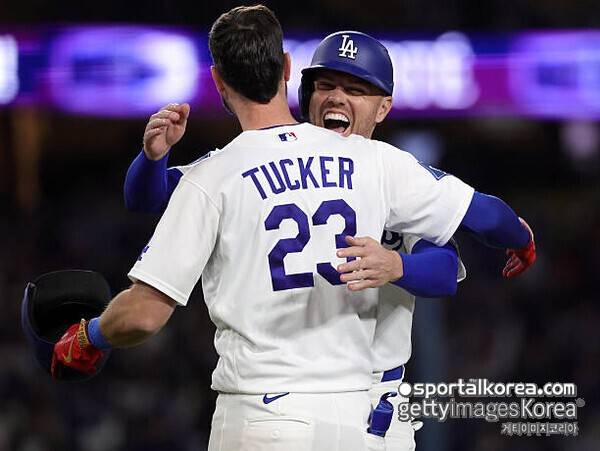 다저스 감독, 3540억 초대형 계약 맺은 타자에