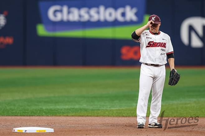 발이 느려진 베테랑, 경험 부족한 신인...내야 수비 디테일 차이→4연승에 실패한 키움 [IS 냉탕]
