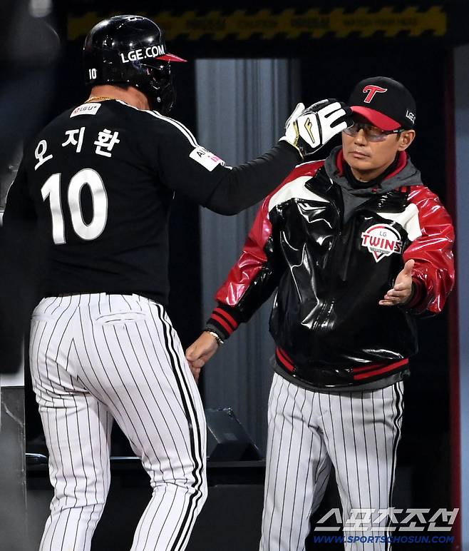 강민성 끝내기! 1루심 퇴근콜에 다잡은 승리 놓칠뻔…'야구는 9회말 2아웃부터' LG 잡고 KT가 웃었다 [수원리뷰]