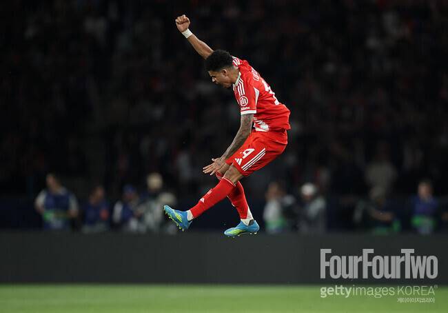 [ucl.review] ‘한국인 2명 결장’ 역대급 명승부 나왔다…PSG, 뮌헨과 난타전 끝 5-4 승