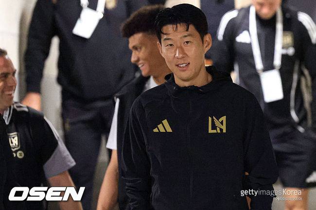 '부앙가 OUT 초비상' LAFC, 손흥민 ‘왼쪽 이동’ 결단... LAFC 운명 걸렸다