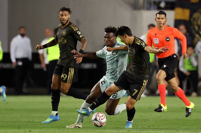 손흥민 교체 불만 폭발→명단 제외...LAFC, SON 합류 후 첫 굴욕 이후 또 TOP3 진입 실패