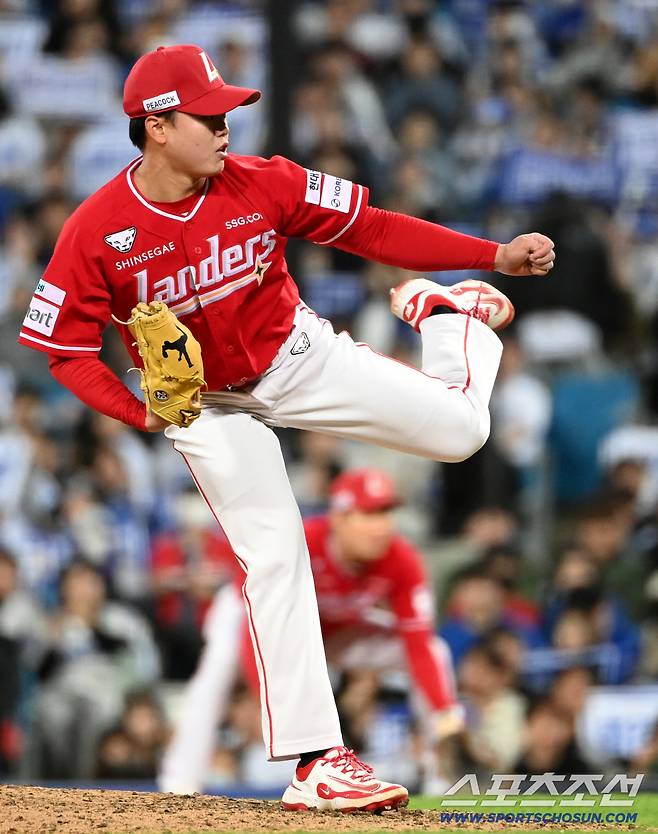 LG는 맞고 졌으니 덜 억울하다...SSG는 하얗게 질린 선수를, 도대체 왜 끝까지