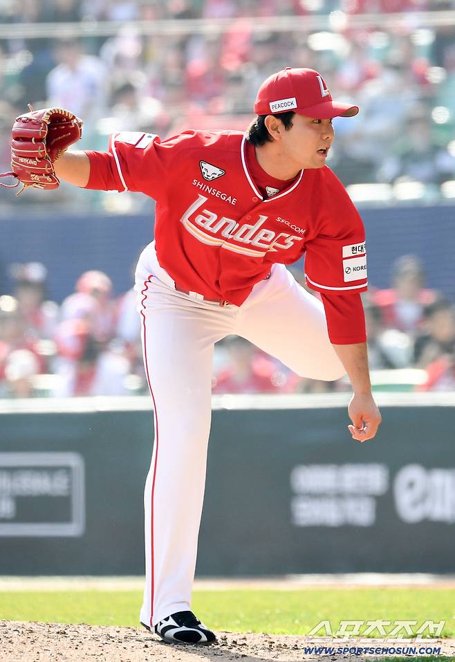 LG는 맞고 졌으니 덜 억울하다...SSG는 하얗게 질린 선수를, 도대체 왜 끝까지