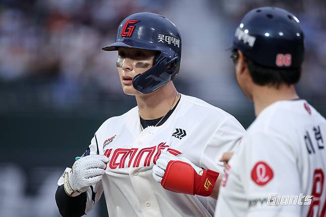 '퓨처스 폭격' 윤동희 1군 복귀, 쿄야마-정철원-김민성-정현수도 콜업…한동희 선발 제외