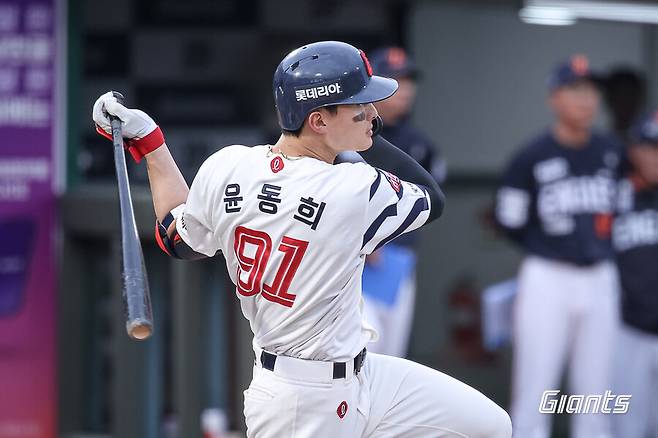 '퓨처스 폭격' 윤동희 1군 복귀, 쿄야마-정철원-김민성-정현수도 콜업…한동희 선발 제외