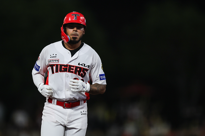 꼬여버린 KIA의 외국인 밑그림, ‘6주 새 얼굴’이 엉킨 실타래 풀어낼 수 있을까