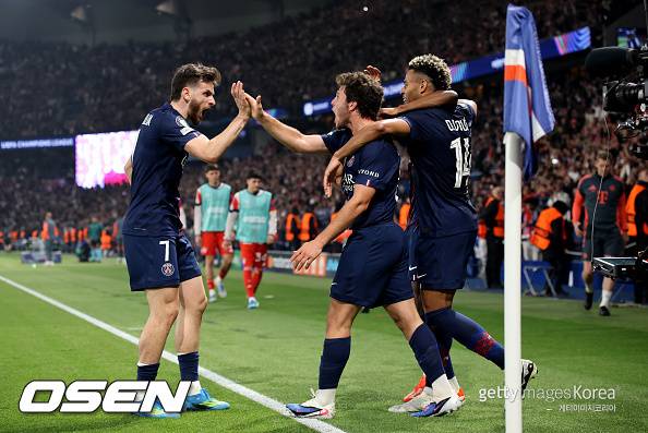 이강인 결장시킨 PSG 엔리케 감독 “뮌헨전, 내 인생 최고의 경기였다”
