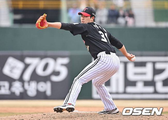 '3G 연속 끝내기 패배' LG 불펜, 왜 이러나...'장성우 역전 끝내기' 거침없는 KT, LG전 4전 전승 [수원 리뷰]