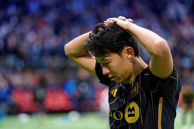 손흥민 최전방 세우고 '수비 축구'만 했다…LAFC, 톨루카와 득점 없이 0-0 (전반 종료)