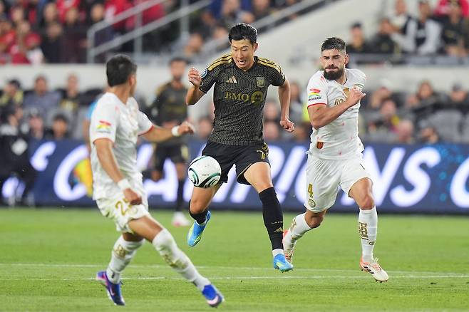 손흥민 13·14호 AS...LAFC, 멕시코팀 꺾고 북중미컵 결승 눈앞