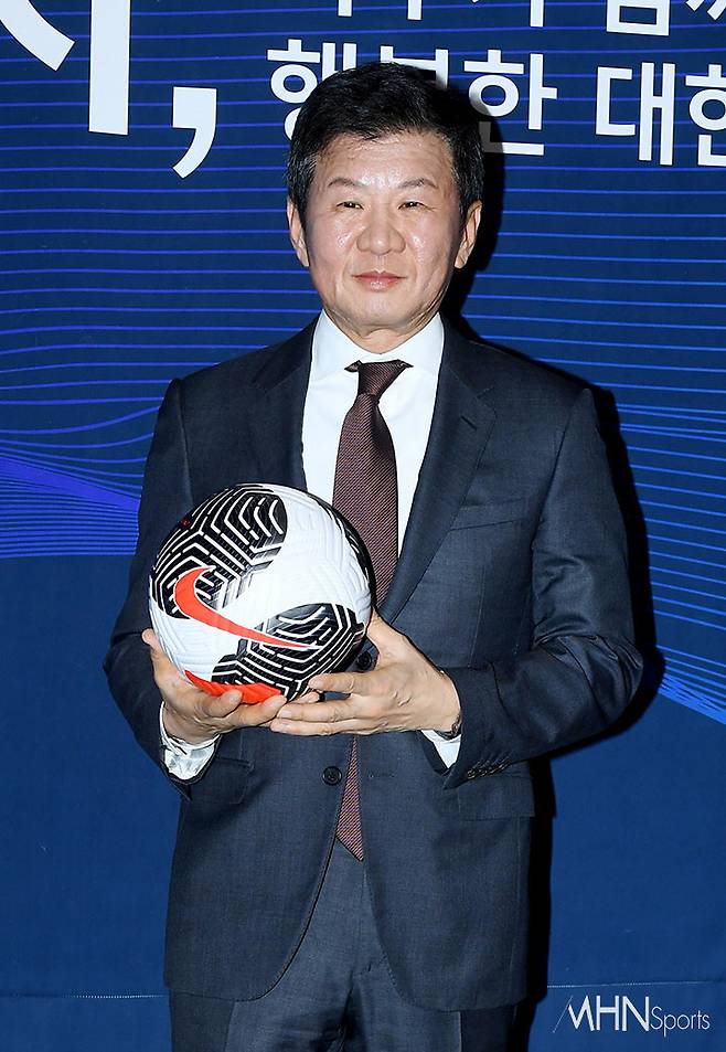 문체부, 칼 제대로 빼 들었다…'정몽규 회장 중징계' 등 이행 촉구 공문