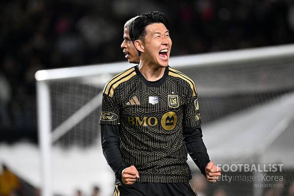 '손흥민 역대급 캐리'에도 잔뜩 화난 LAFC 감독 '골 취소에 분노, 일정에 비꼬기 시전'