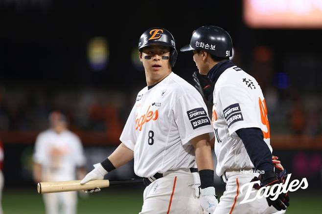 한화 '강백호 1번' 파격 승부… 노시환 다시 4번 출전, 김경문 '완전 연소' 승부수 띄웠다