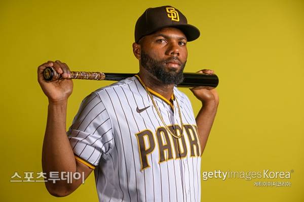 KIA, 카스트로 대체자 찾았나…美 야구기자