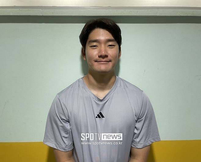 천재 유격수, 잠실 왕자에게 조용히 수비 알려주고 갔다?…안재석