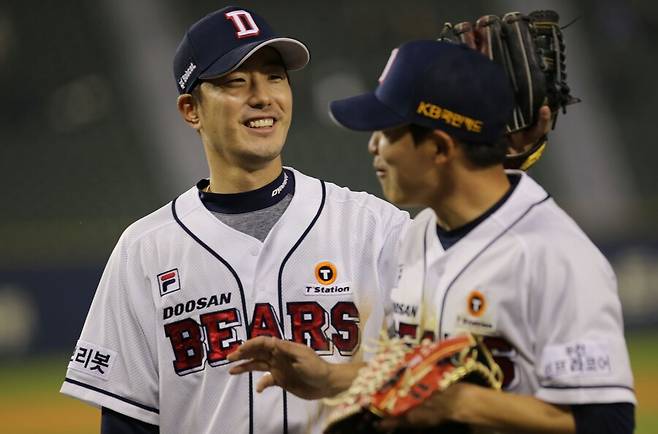 천재 유격수, 잠실 왕자에게 조용히 수비 알려주고 갔다?…안재석