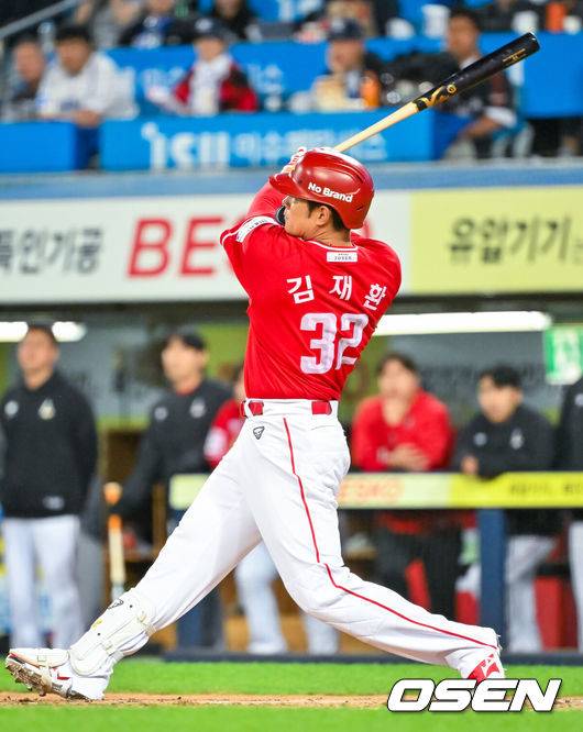 '타율 1푼1리 부진' 2군으로 내려간 22억 홈런타자, 출발은 좋다…1안타 1볼넷 반등 [오!쎈 퓨처스]