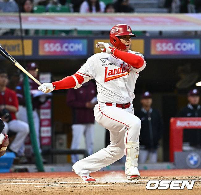 '타율 1푼1리 부진' 2군으로 내려간 22억 홈런타자, 출발은 좋다…1안타 1볼넷 반등 [오!쎈 퓨처스]