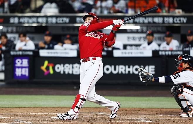 자멸한 한화, 이게 14실점을 할 경기였나… 류현진 퍼펙트 깨진 뒤 와장창, 최악의 패배 경험했다