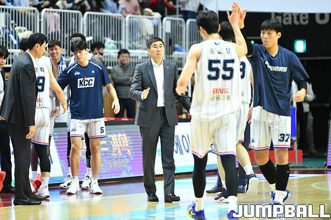 KCC 선수, 코치 그리고 감독으로? 이상민 감독이 우승하면 열리는 신세계