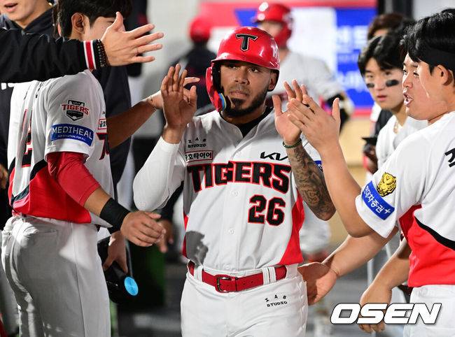 '멕시코 홈런왕' 35세 거포 진짜 KIA 오나...