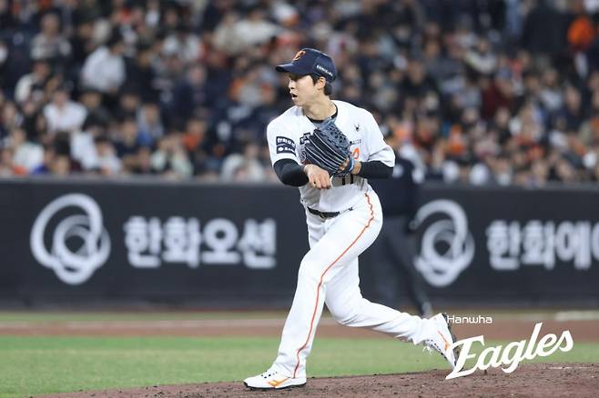 한화 78억 투수가 원망스럽다… 이럴 때 있었으면 얼마나 좋았을까, 속 쓰린 계약이 눈에 밟힌다