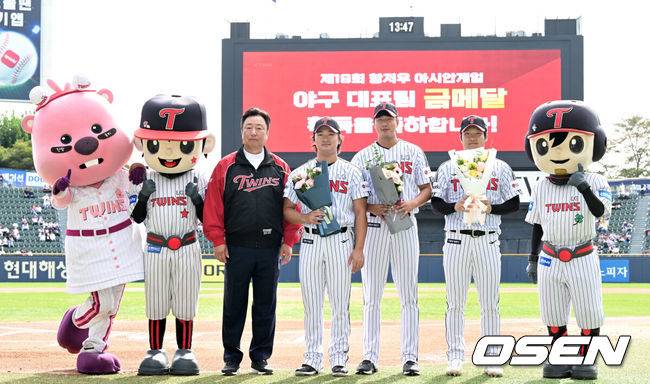 ‘고우석 LG 복귀 협상’ 잘 안풀리나, 차명석 단장 미국으로 떠났다…고우석 아내는 서울에