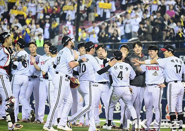 “오랜만에 타선 터졌다”…기분좋은 대승으로 3연승 질주한 염갈량의 미소 [MK잠실]
