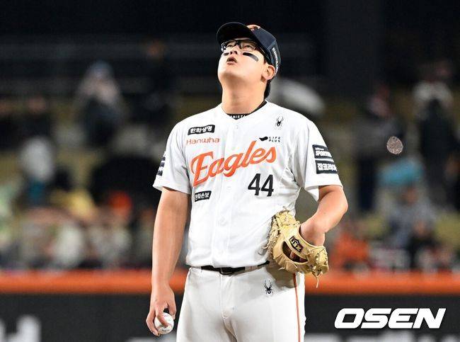 ‘독립리그 출신’ 150km 파이어볼러, 2이닝 무실점 쾌투…김서현은 볼넷·폭투·보크, 3종세트 3실점