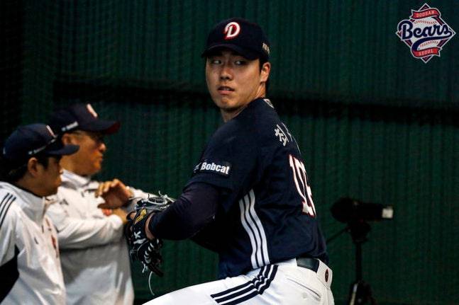 ‘롯데→두산’ 초대형 트레이드→24세 ‘숨은 복권’마저 깨어난다…한화 1⅔이닝 완벽 봉쇄, 값진 승리투수 등극