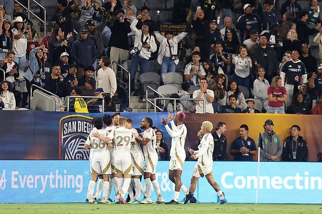 난세 영웅으로 떠오른 손흥민, 교체 출전→15호 도움 작렬…LAFC는 샌디에이고와 2-2 극적 무승부