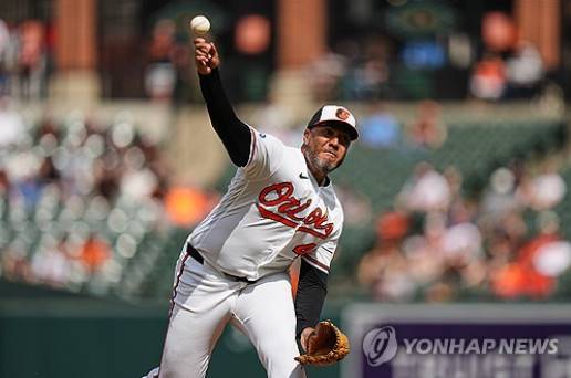 '전 삼성 에이스' 밀려나고, '옛 LG 13승' 생존…볼티모어 수아레즈 DFA→엔스 복귀, KBO 출신들 MLB 운명 갈렸다