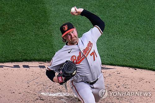 '전 삼성 에이스' 밀려나고, '옛 LG 13승' 생존…볼티모어 수아레즈 DFA→엔스 복귀, KBO 출신들 MLB 운명 갈렸다