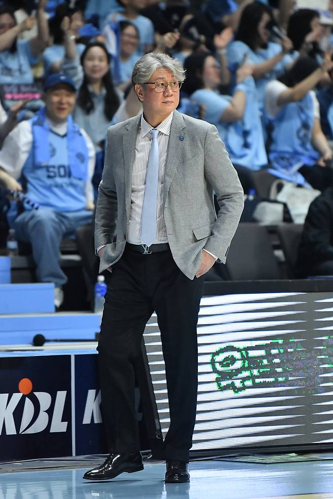 ‘급여 밀리던’ 팀→모기업 ‘화끈한 지원’…소노가 잘 나가는 ‘숨은 이유’ [SS포커스]