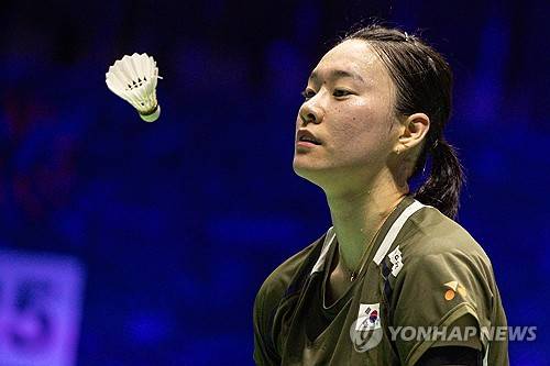'초대형 이변' 17위 김가은, 中 자존심 4위 천위페이 2-0 완파…세계단체선수권 2-1 리드, 한국 세계 제패 '단 1승' 남았다