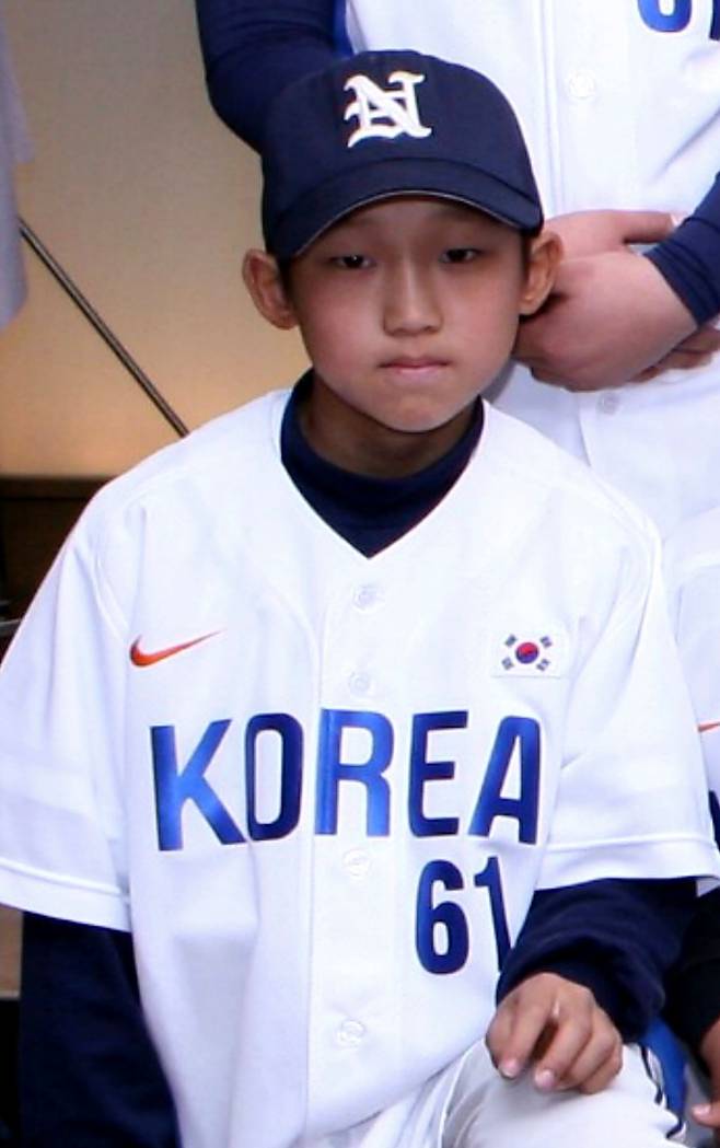 이 꼬마가 잘 자라 10개 구단 간판스타가 됩니다 [어린이날 특집]