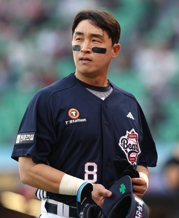 아뿔싸! 버겁지 않다던 손아섭, 우려했던 일이 현실로...2군에서 헤매는 사이 '5살 많은' 베테랑 타자에 '리그 최고' 타이틀 뺏겼다