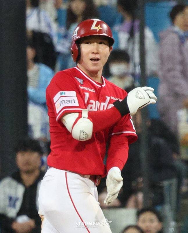 [오피셜] 'LG-KIA-삼성 2명, 한화 1명, SSG 1명' 영광의 2026년 첫 월간 MVP 주인공 누구? '최종 8명 후보 발표'