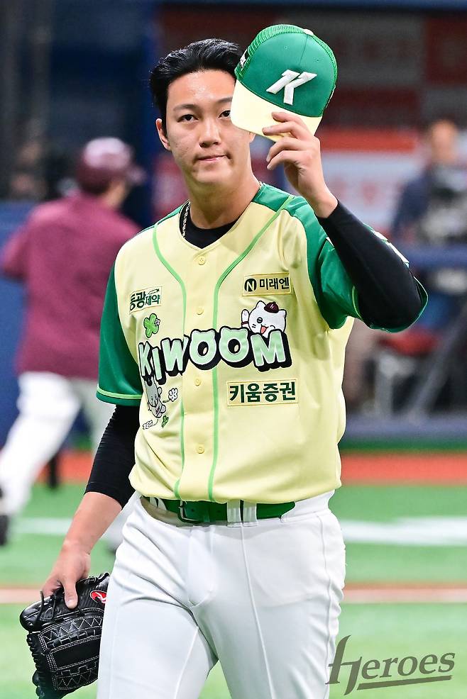 '무시무시하던 광속구 에이스' 그모습 그대로…드디어 돌아왔다→안우진 쾌투, 키움도 희망 보인다