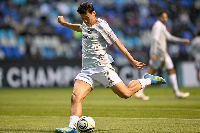 손흥민 아쉬움 폭발+명단 제외→'깜짝 교체 출전' 1도움 맹활약에도...LAFC, SON 합류 후 최악의 흐름 TOP3 진입 또 좌절