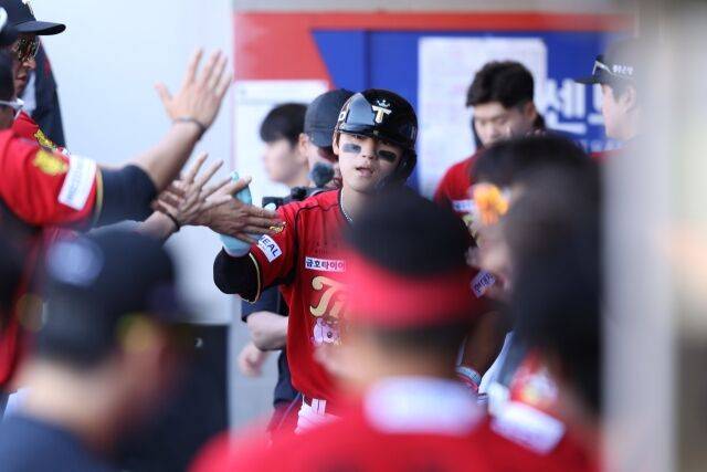 “이미 놓친 공 너무 많아, 시즌 다시 시작하고 싶다…” KIA 김도영 욕심쟁이, 이 선수 홈런·타점 1위에 4월 MVP 후보다[MD광주]