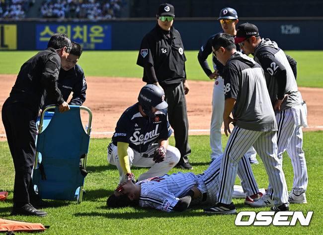 'LG 초비상' 마무리 이어 4번타자도 다쳤다...문보경, 발목 인대 손상→6일 MRI 재검진, 파열이면 최악이다