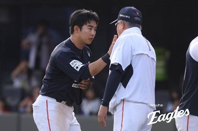 '눈찌르기 하지 마!' 김경문 짜증 섞인 불호령? '대반전' 진실 공개→사실은 이랬다