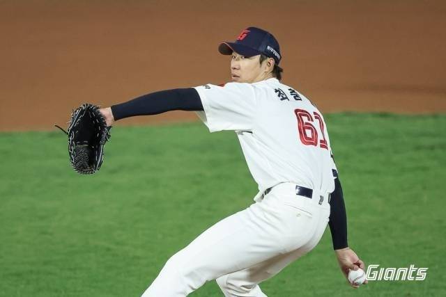 KBO, ‘여성비하’ 발언 롯데 최충연에 “실질적인 조치 검토 중”