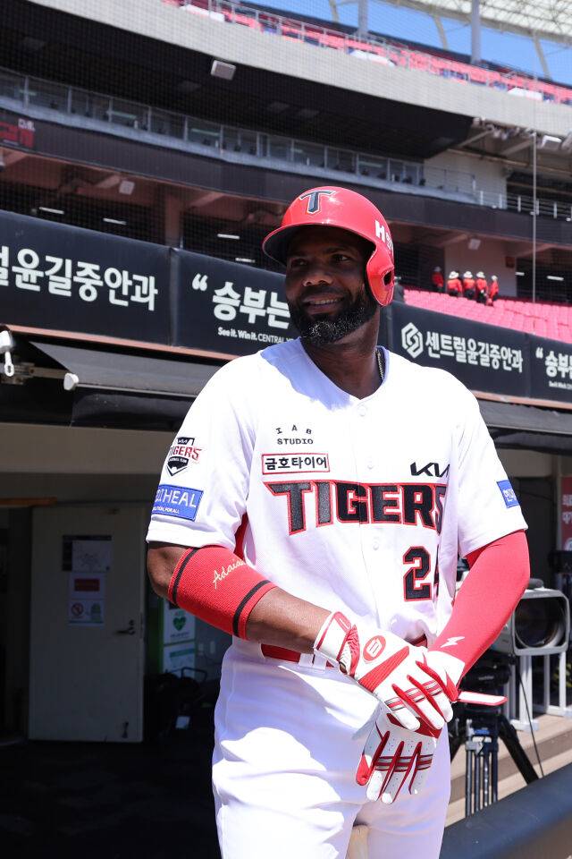 “홈런 칠 수 있는 파워는 있지만…” 아데를린이 보여준 김도영과의 시너지? 데뷔전부터 ‘유쾌한 거짓말’[MD광주]