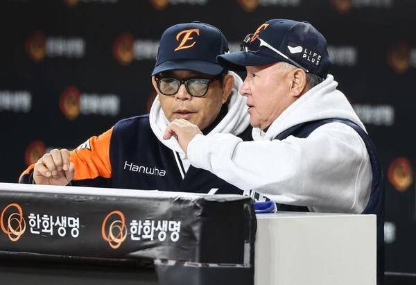 [오피셜] '김경문 감독과 면담→엔트리 말소' 한화 양상문 코치, 1군떠난다...잔류군 투수코치로 보직 변경